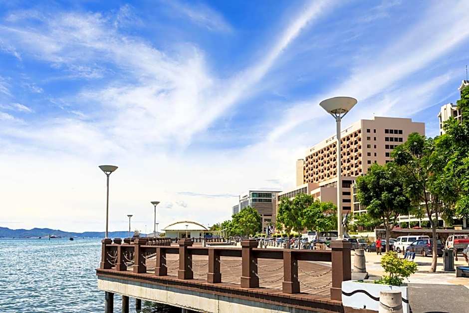 OYO 90847 Hotel Asia City