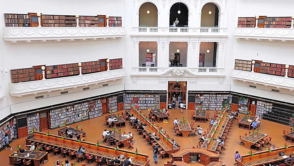 Crowne Plaza Melbourne Carlton By IHG