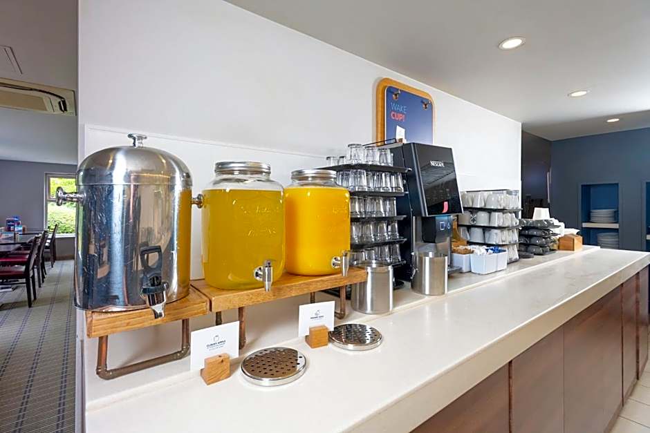 Holiday Inn Express Exeter East By IHG