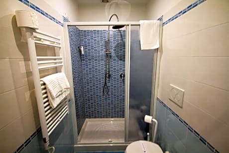 Standard Single Room with Shower