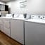 Holiday Inn Express Lathrop - South Stockton By IHG