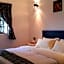 Sunlight Suite