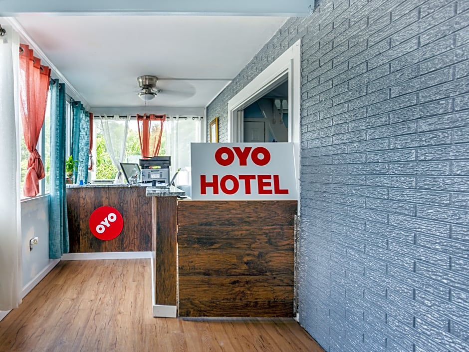 OYO Hotel Columbia SC West