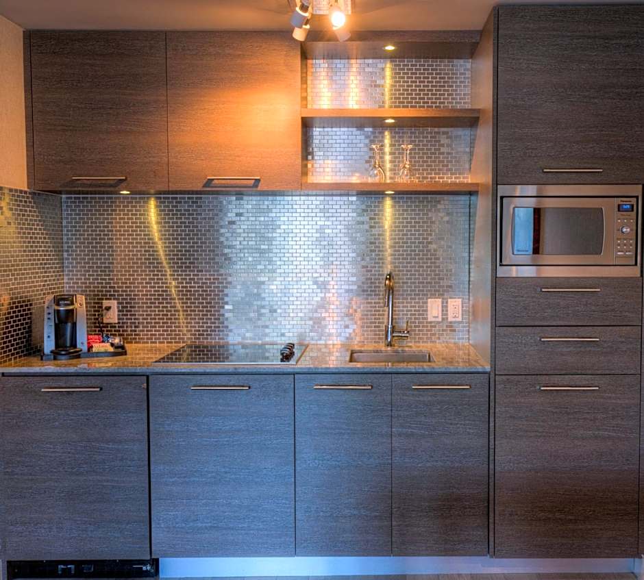 Oceanfront Suites At Cowichan Bay