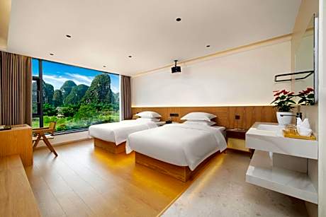 Twin Room with Lake View