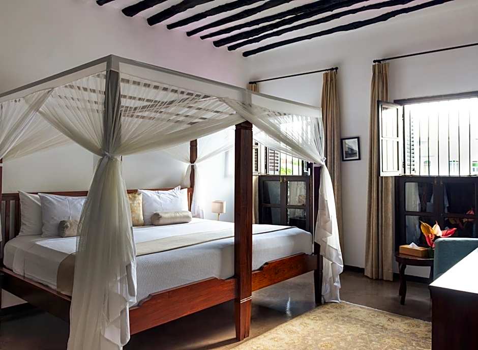 Kisiwa House