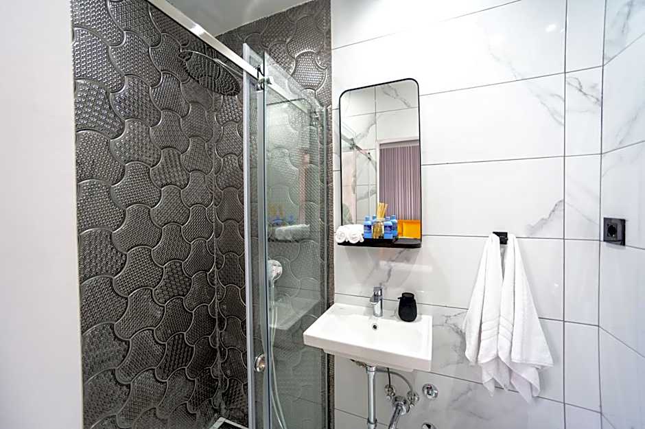 Knez Mihailova Center Rooms with PARKING