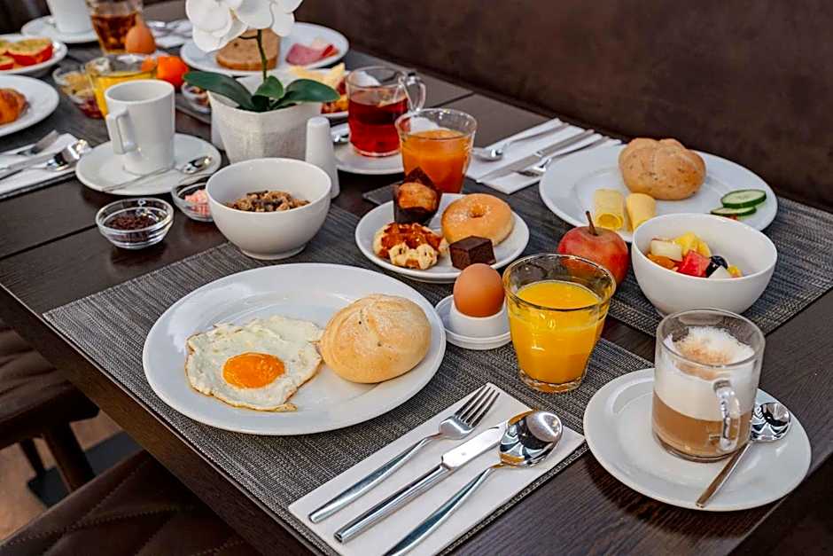 PLAZA Premium Den Haag City Center