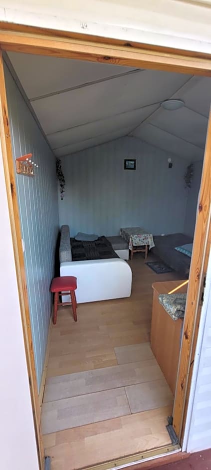 DOM BURSZTYNEK -domek drewniany