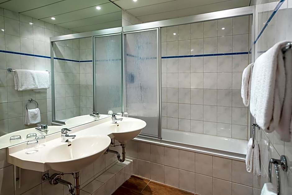 ACHAT Hotel Luneburger Heide