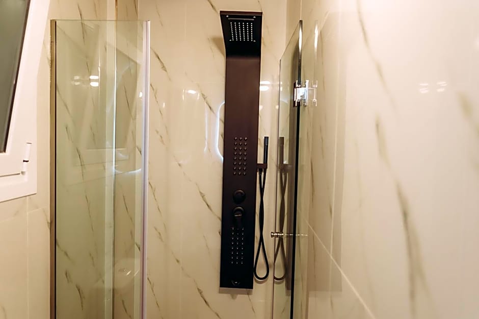 Sirens Luxury Apartments Palouki