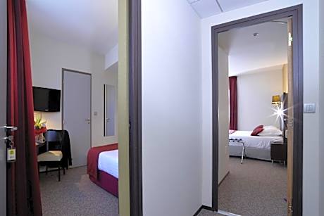 Two Connecting Double Rooms