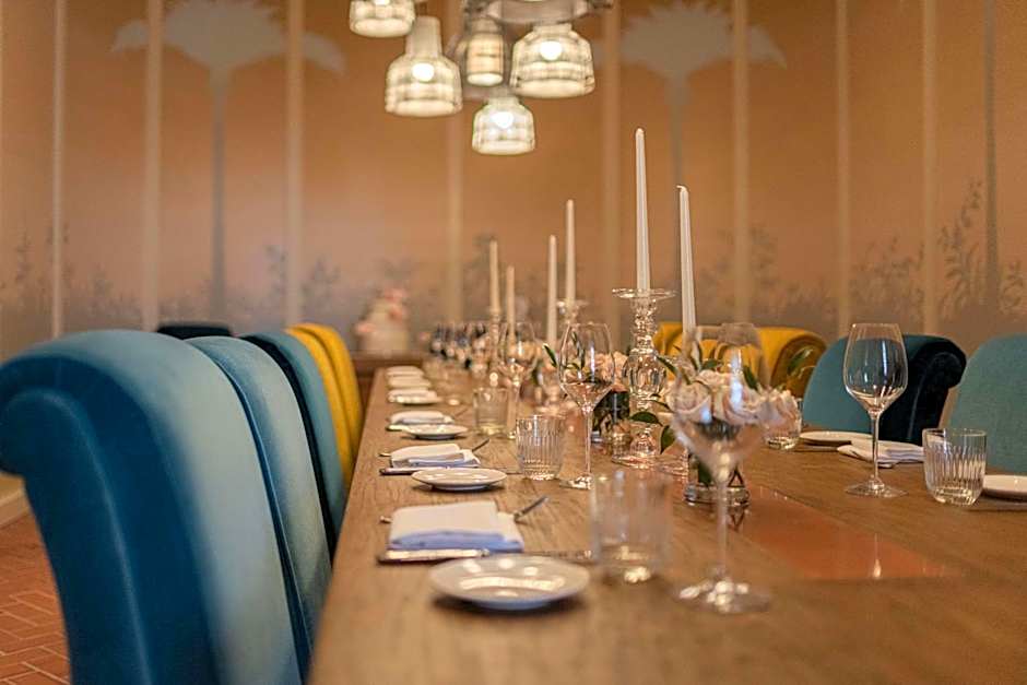 The Drayton Hotel Savannah, Curio Collection by Hilton