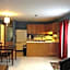 Vinehurst Inn & Suites