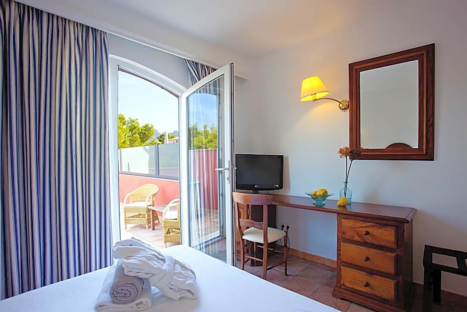 Hotel Cala Sant Vicenc - Adults Only
