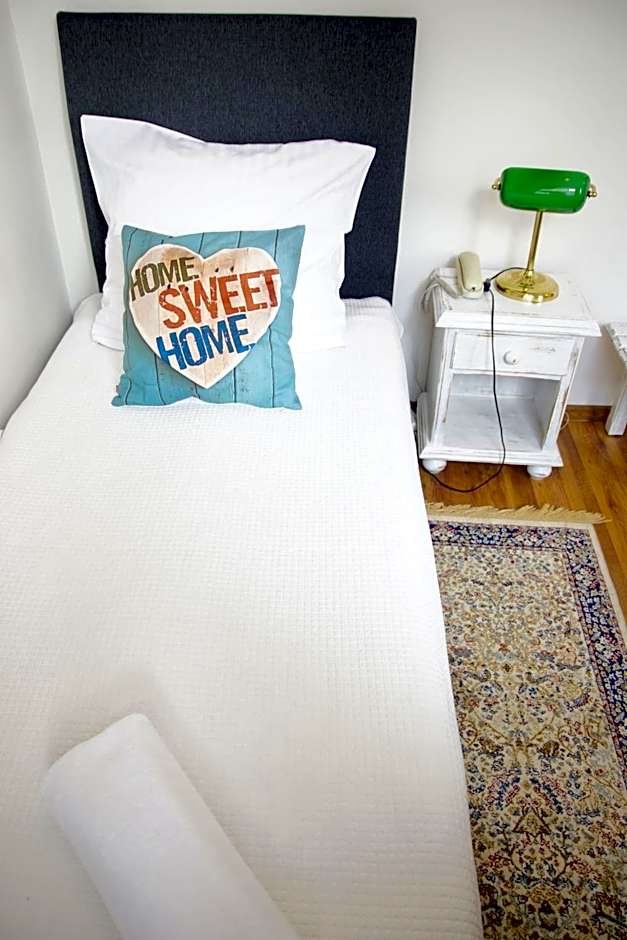 Pokoje Gościnne Dom Literatury