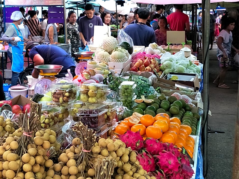 Sandy Serviced Apartment