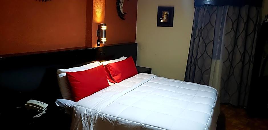 Hotel Murillo Plaza