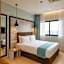 Aura Suites