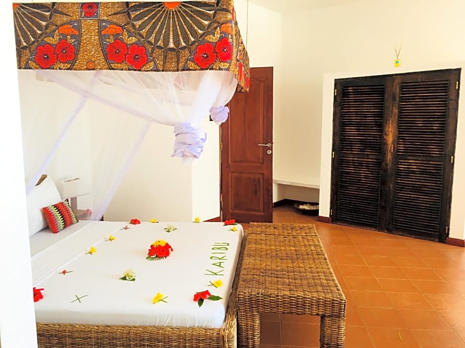 Albatross Ocean View Hotel