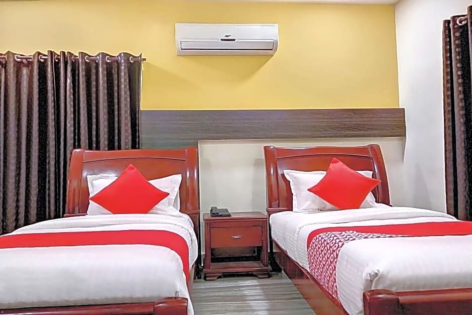 Hotel O Ruma Near Nampally Railway Station