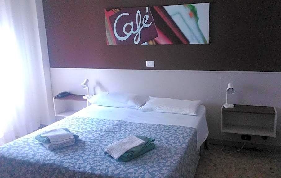 Radio Hotel