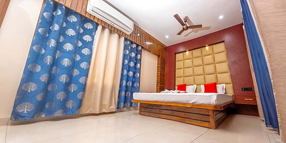 Photo 1 of 9 of Suite
