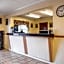 Econo Lodge Inn & Suites Windsor Locks Bradley Airport