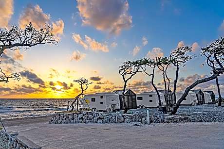 Pohang Uni’s Sea Caravan (Homigot Branch)