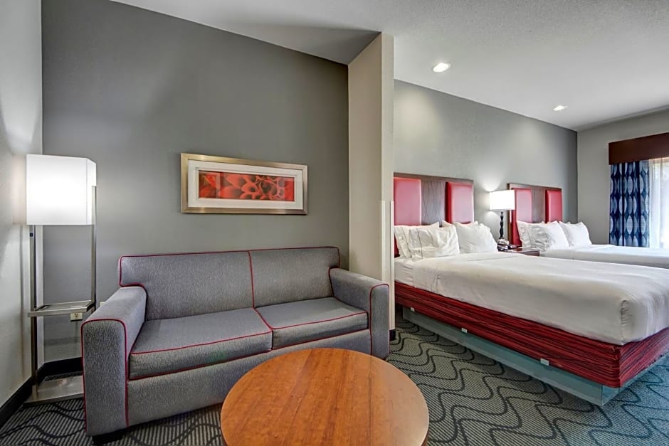 Holiday Inn Express and Suites Oklahoma City North, an IHG Hotel