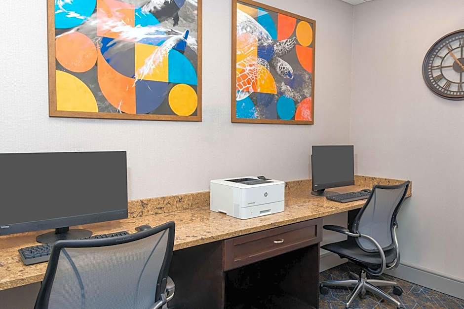 Hampton Inn & Suites Clearwater Beach