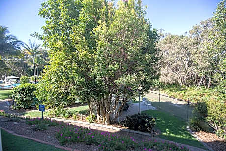 Studio with Garden View