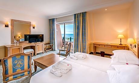 DELUXE BALCONY SUPERIOR - 2 ADULTS