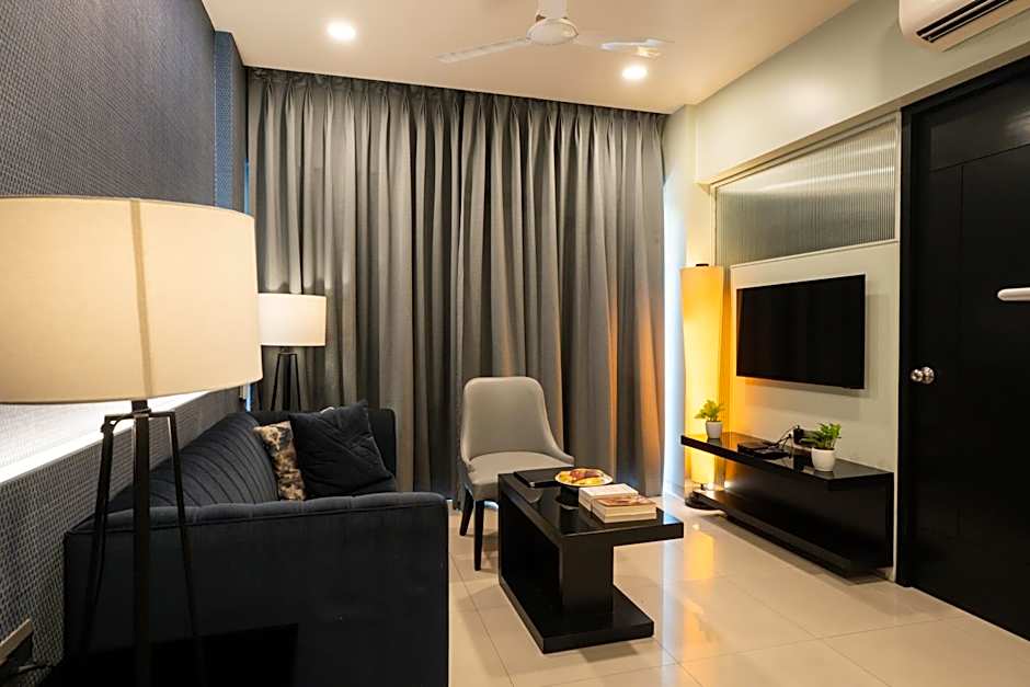 AR Suites Fontana Bay - Kalyani Nagar