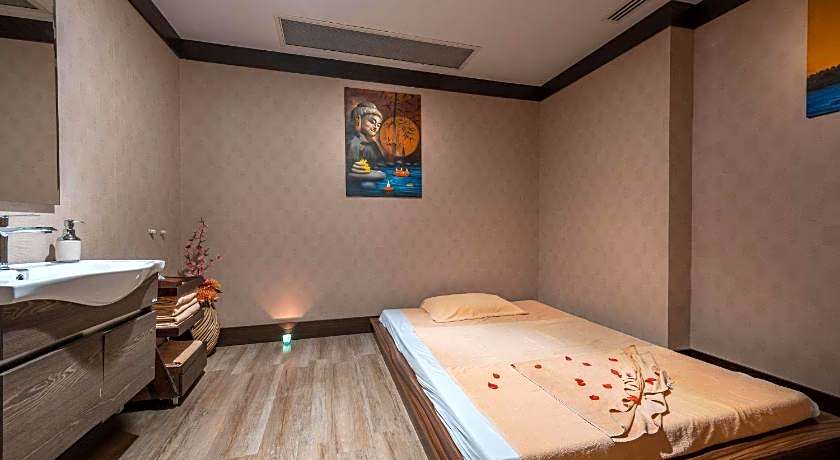 Clarion Hotel Istanbul Mahmutbey
