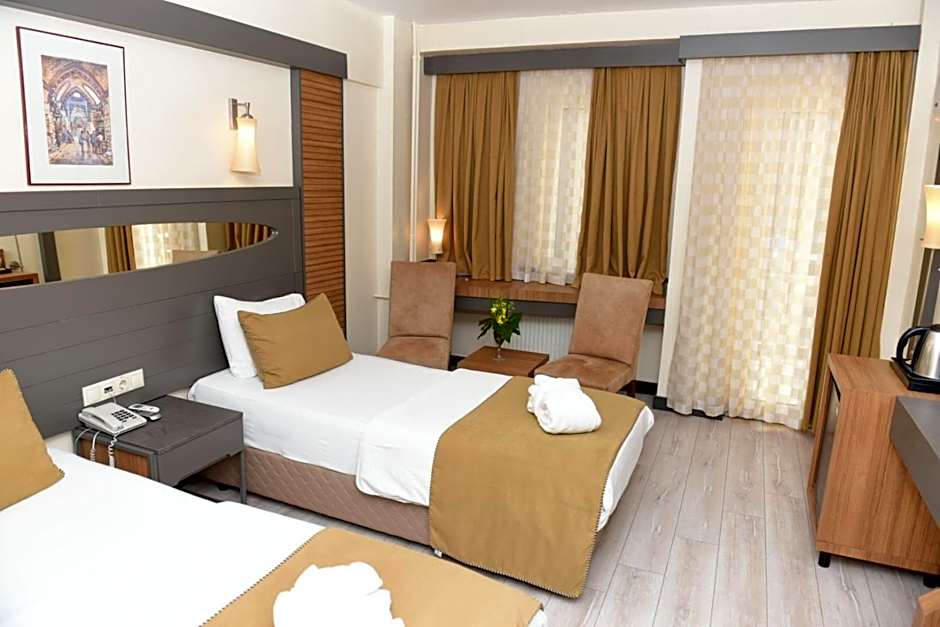 Lycus River Thermal Hotel