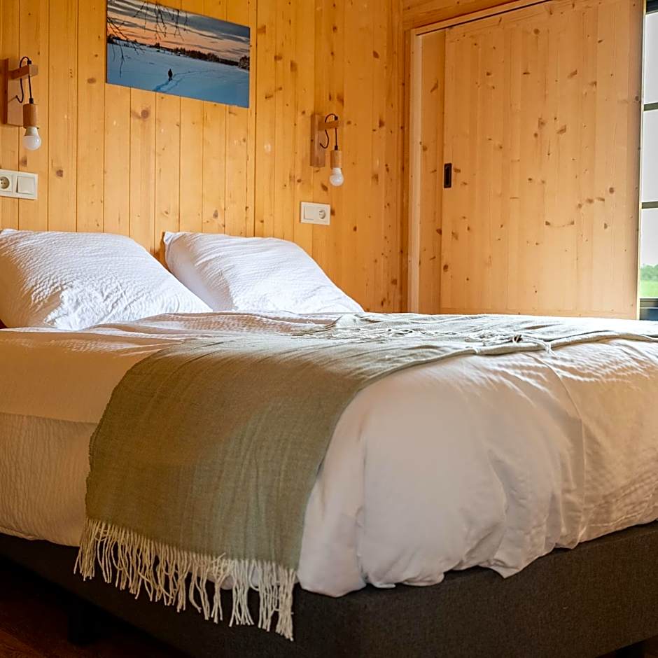 Ecau Lodge - Logement insolite à 30km de Pairi Daiza