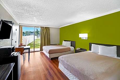 2 Full Beds | Non-Smoking, Micfridge