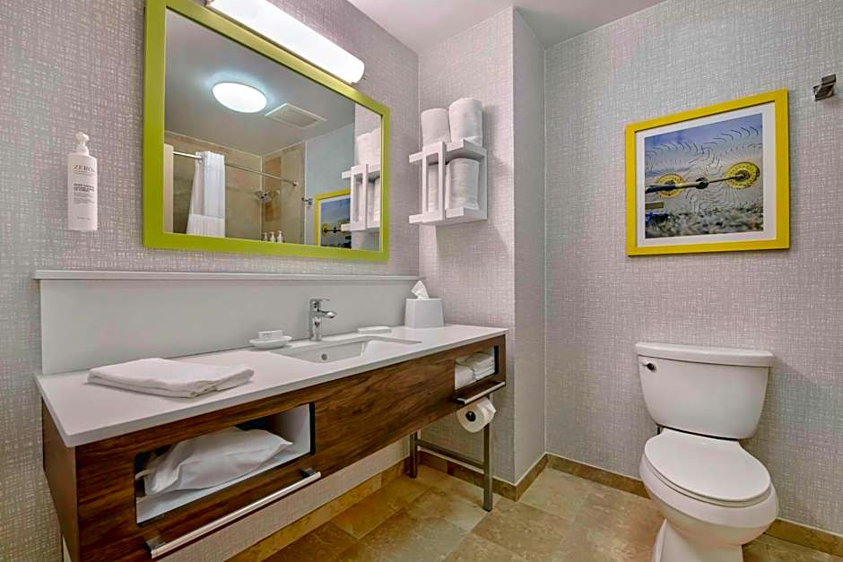 Hampton Inn By Hilton & Suites Jackson