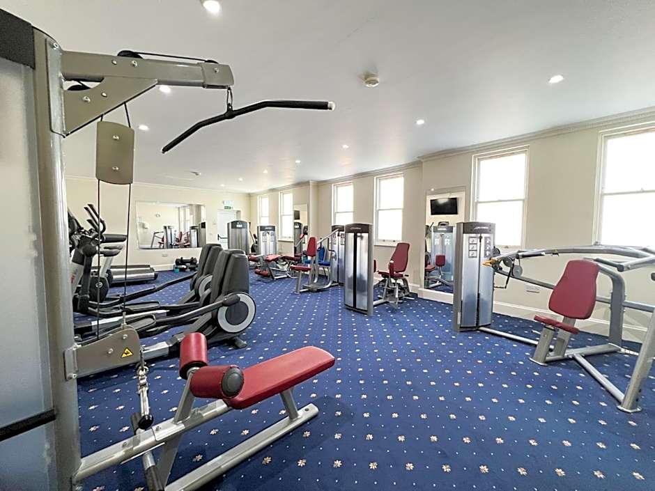 San Clu Hotel, Bar & Brasserie