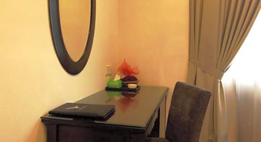 Country Network Hotel