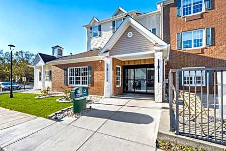 Quality Inn & Suites Columbia Harbison
