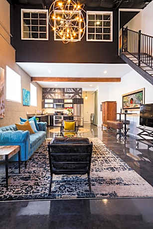 Petaluma Warehouse Lofts Unit D