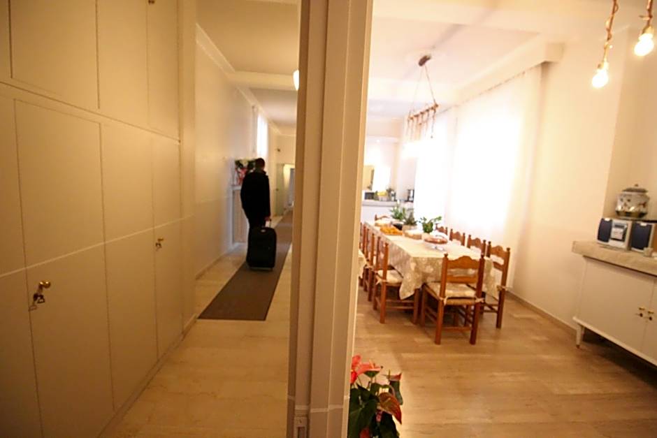 Ad Astra Rooms