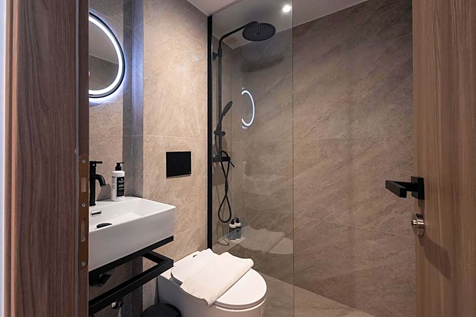 Frati Villas Beachfront