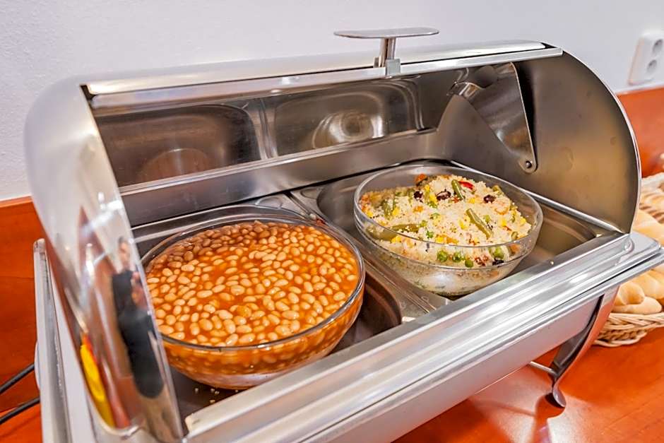 City Central De Luxe