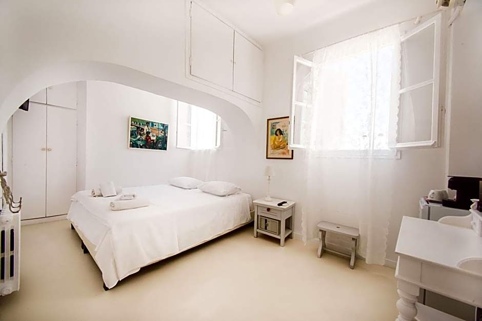 Hotel Delfines
