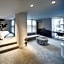 THE SCREEN - Boutique & Luxury Design Collection -