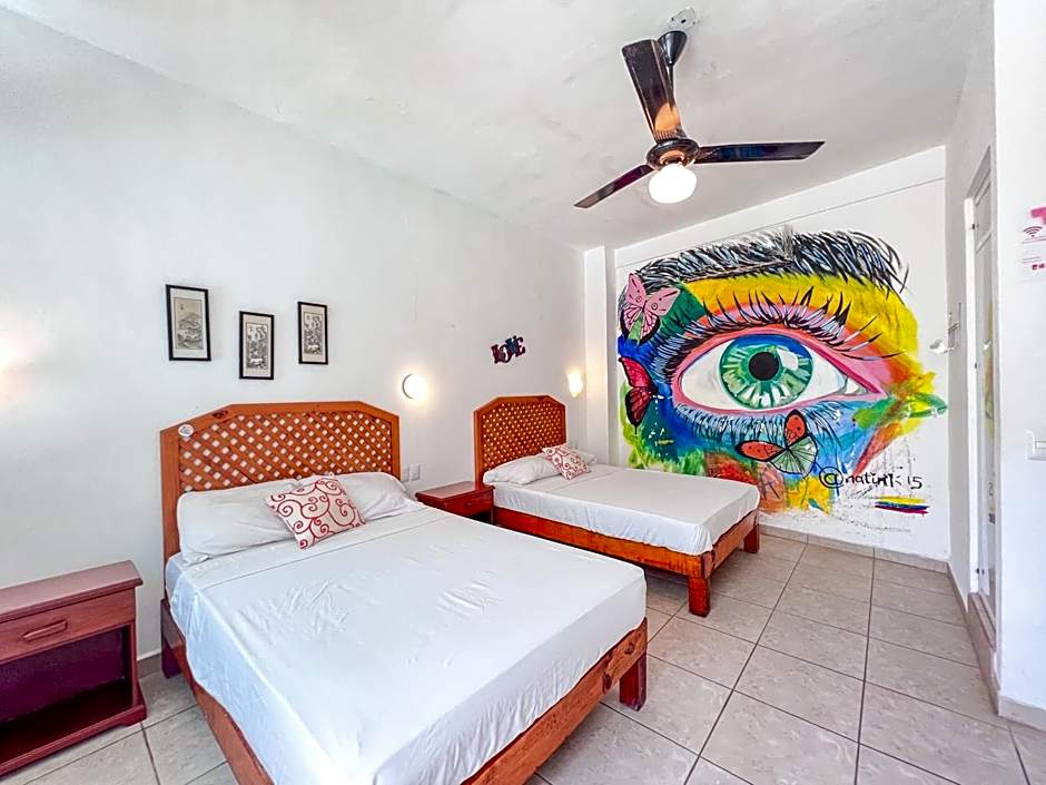 ITH Sayulita Amazing Surf Hostel