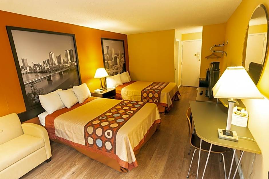 Super 8 by Wyndham Carlisle North